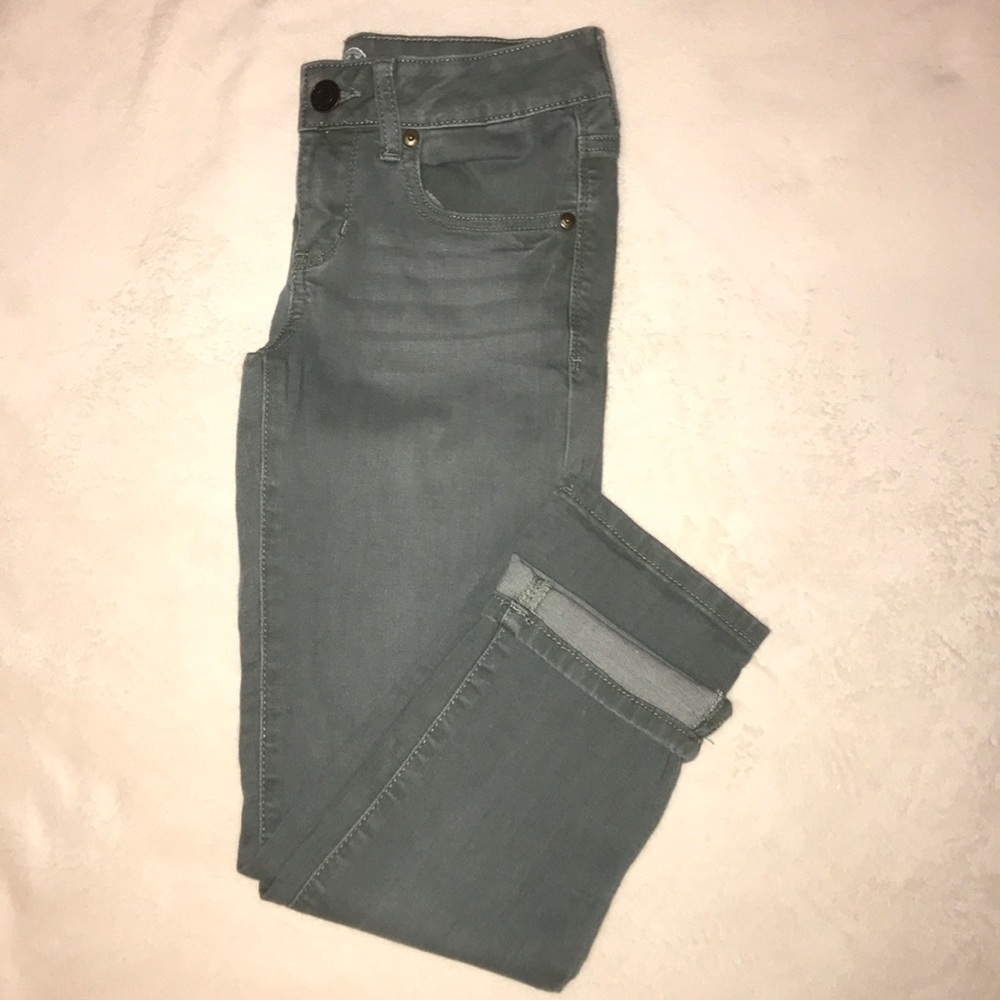Green Capri jeans